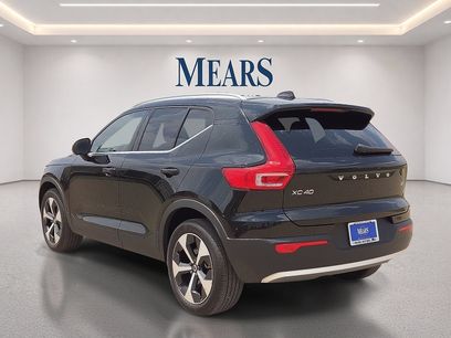 Used 2024 Volvo XC40 B5 Plus
