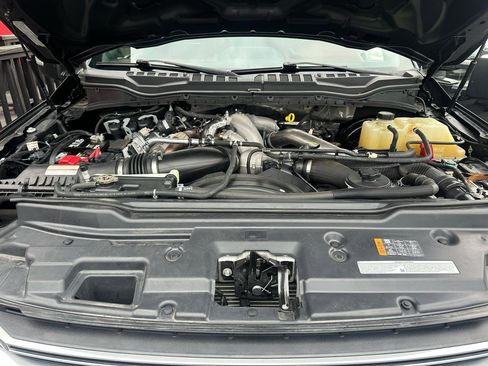 Used 2022 Ford F250 Platinum image 14