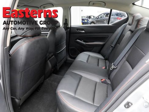 Used 2023 Nissan Altima 2.5 SR FWD image 21