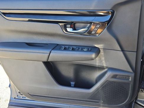 Used 2024 Honda CR-V Sport Touring image 32