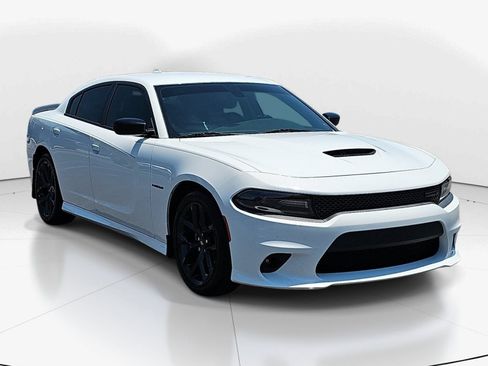 Used 2021 Dodge Charger R/T w/ Blacktop Package RWD image 2