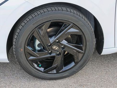 New 2026 Hyundai Elantra Sport FWD image 7