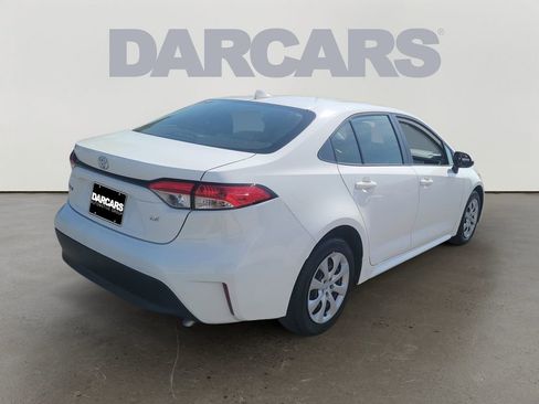 Used 2023 Toyota Corolla LE FWD image 7
