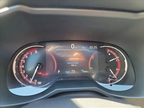 Used 2025 Toyota RAV4 XLE Premium FWD image 21