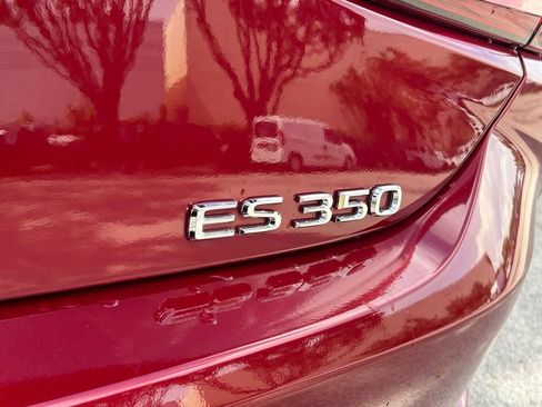 Used 2022 Lexus ES 350 F Sport w/ Accessory Package 2 FWD image 33