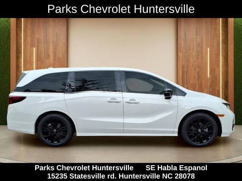 Used 2025 Honda Odyssey Sport-L image 35