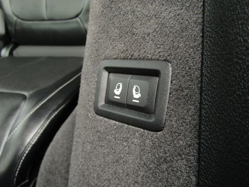 Used 2022 Jeep Grand Cherokee L Overland w/ Off Road Group image 37