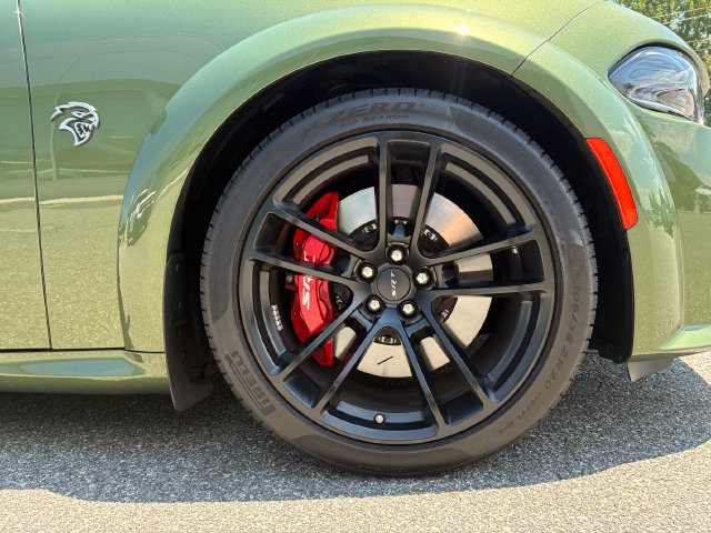 Used 2022 Dodge Charger SRT Hellcat RWD image 16