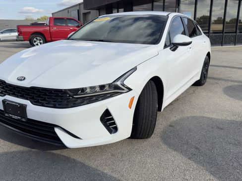 Used 2021 Kia K5 LXS image 3