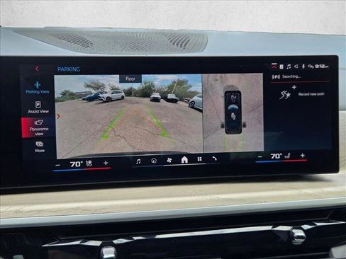 Used 2024 BMW X7 M60i AWD/4WD image 19