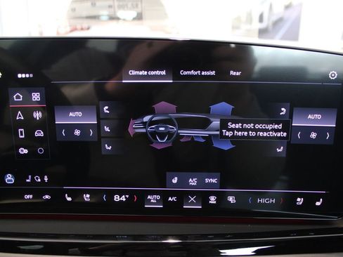 New 2026 Audi A6 Premium Plus AWD/4WD image 7