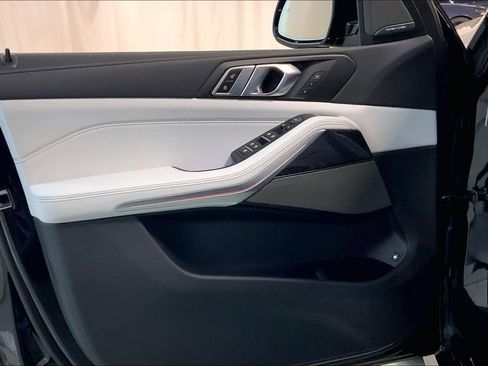 New 2026 BMW X5 xDrive50e w/ M Sport Package image 10