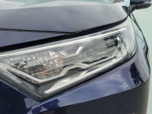 Used 2021 Toyota RAV4 Limited w/ Limited Grade Weather Package AWD/4WD image 31