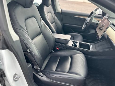 Used 2023 Tesla Model 3 Standard Range RWD image 11