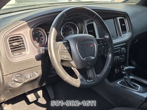 Used 2023 Dodge Charger SXT RWD image 9