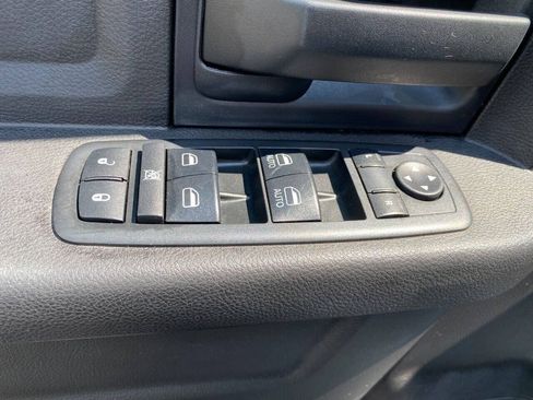 Used 2018 RAM 2500 Tradesman AWD/4WD image 12