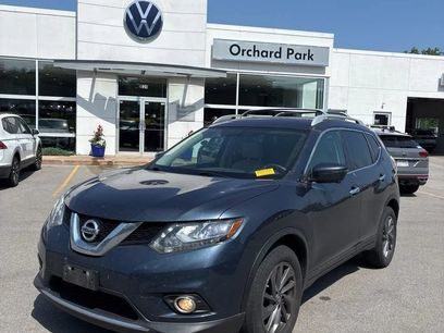 Used 2016 Nissan Rogue SL w/ SL Premium Package