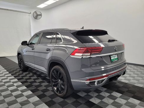 Used 2020 Volkswagen Atlas Cross Sport SEL R-Line image 5