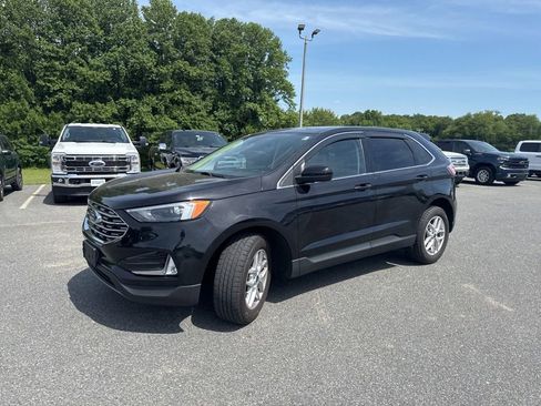Used 2022 Ford Edge SEL w/ Convenience Package AWD/4WD image 3