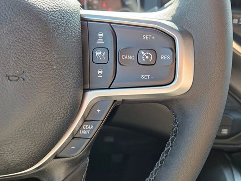 New 2026 RAM 2500 Big Horn AWD/4WD image 22