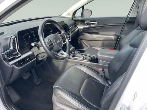 Used 2023 Kia Sportage EX AWD/4WD image 11