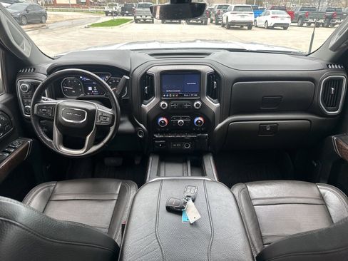 Used 2023 GMC Sierra 3500 Denali w/ Denali Ultimate Package image 9