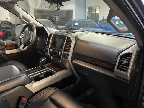 Used 2019 Ford F150 Lariat w/ Equipment Group 502A Luxury image 35