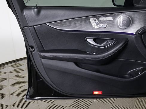 Used 2021 Mercedes-Benz E 350 E 350 image 22