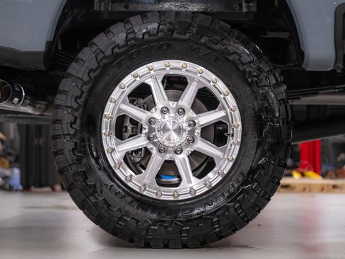 New 2025 Ford F250 King Ranch w/ Chrome Package image 30