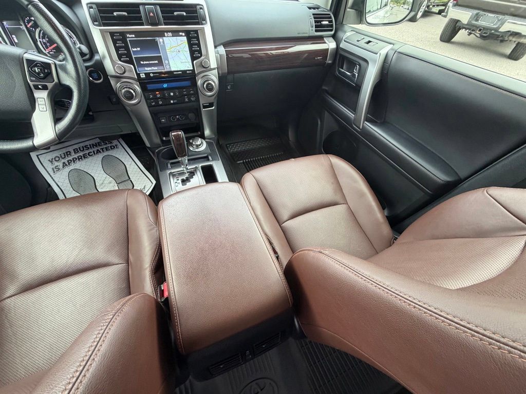 Used 2023 Toyota 4Runner Limited AWD/4WD image 12