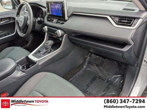 Certified 2025 Toyota RAV4 XLE AWD/4WD image 36