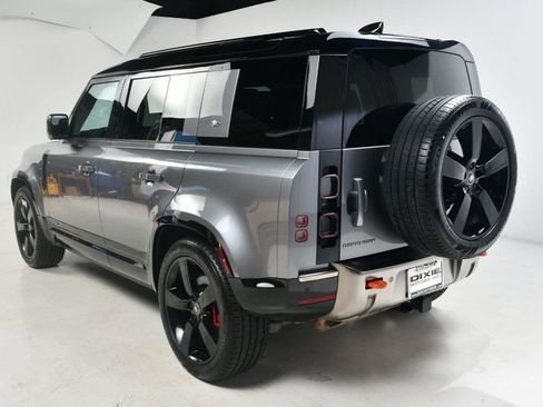 Used 2023 Land Rover Defender 110 X image 8