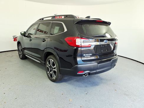 New 2026 Subaru Ascent Limited image 2