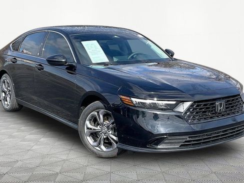 Used 2023 Honda Accord EX image 3