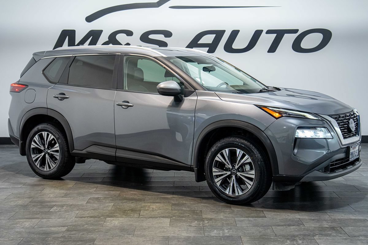 Used 2023 Nissan Rogue SV w/ SV Premium B Package FWD image 7