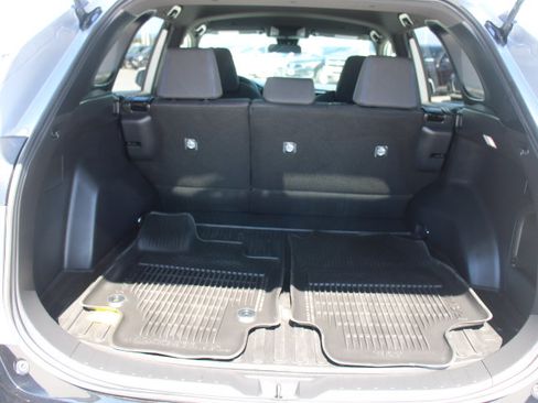 Used 2025 Toyota RAV4 SE AWD/4WD image 15