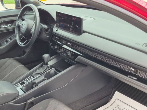 Used 2024 Honda Accord Sport image 28