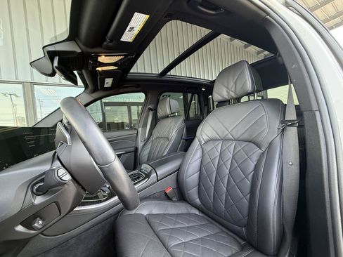 Used 2024 BMW X5 xDrive40i w/ M Sport Package AWD/4WD image 14