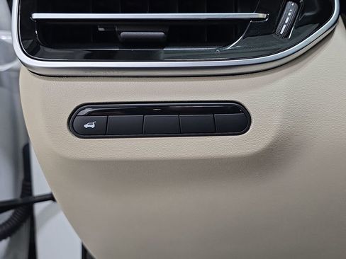 Certified 2023 INFINITI QX60 Pure AWD/4WD image 23