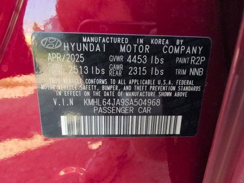 Used 2025 Hyundai Sonata SEL FWD image 35