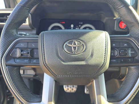 Used 2024 Toyota Tacoma TRD Sport image 23