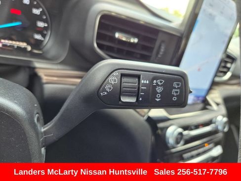 Used 2024 Ford Explorer Limited w/ Limited Technology Package RWD image 27