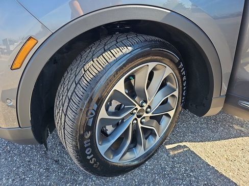 Used 2022 Lincoln Nautilus Reserve w/ Equipment Group 201A image 34