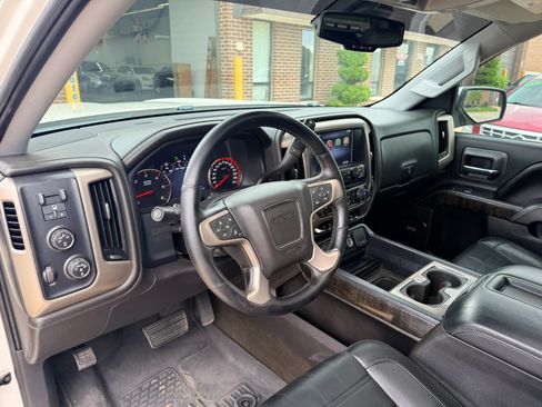 Used 2015 GMC Sierra 1500 Denali AWD/4WD image 15