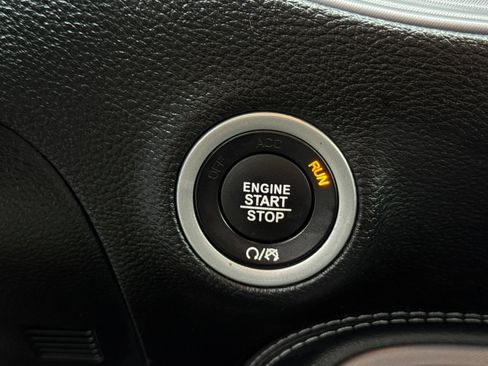 Used 2023 Dodge Challenger SXT w/ Blacktop Package image 21