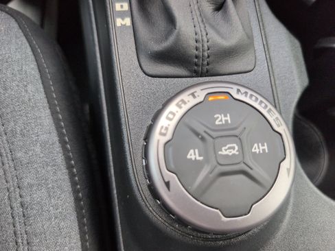Used 2021 Ford Bronco 2-Door AWD/4WD image 24