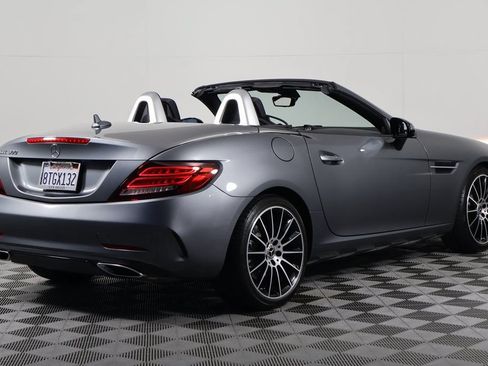 Used 2020 Mercedes-Benz SLC 300 image 5