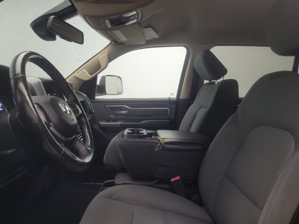Used 2019 RAM 1500 Big Horn AWD/4WD image 17