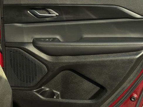 Used 2025 Jeep Grand Cherokee L Laredo image 41