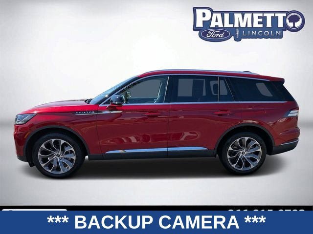 Used 2025 Lincoln Aviator Reserve w/ Illumination Package AWD/4WD image 3